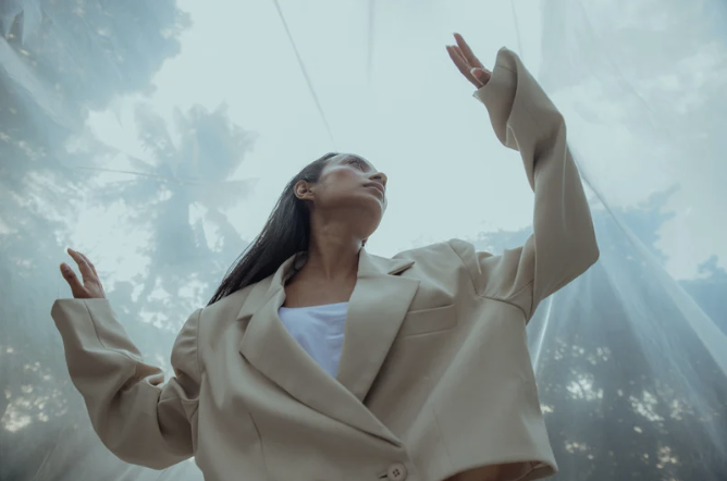 Woman trapped in a bubble pressing on the sides